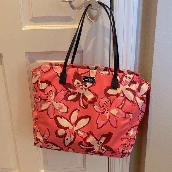 NWT Kate Spade Taden Blake Avenue Printed Tote - Picture 4 of 10